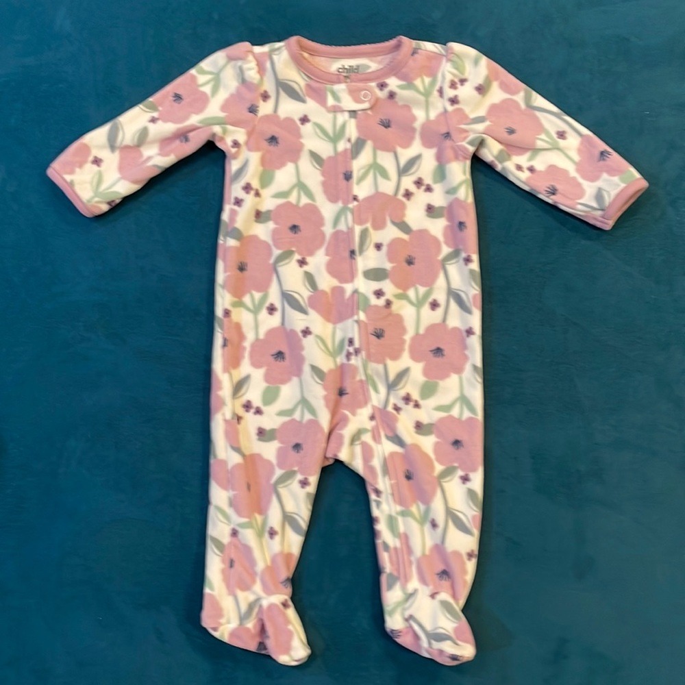 🧡💜 NWOT Child of Mine by Carter’s 2-way Zip Fleece Sleep N Play size 3-6 mos